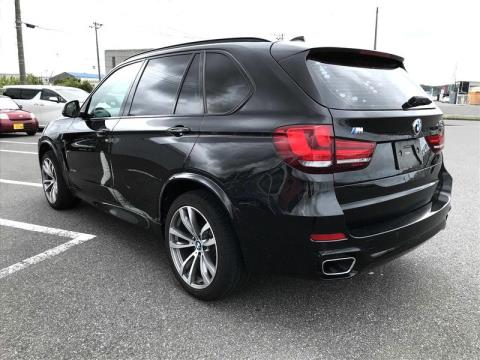 2017 BMW X5 - Thumbnail