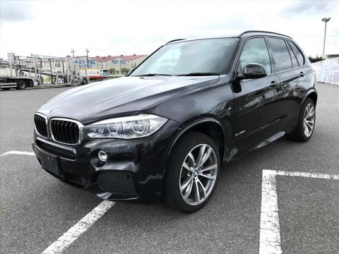 2017 BMW X5 - Thumbnail