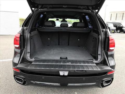 2017 BMW X5 - Thumbnail