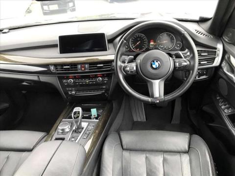 2017 BMW X5 - Thumbnail
