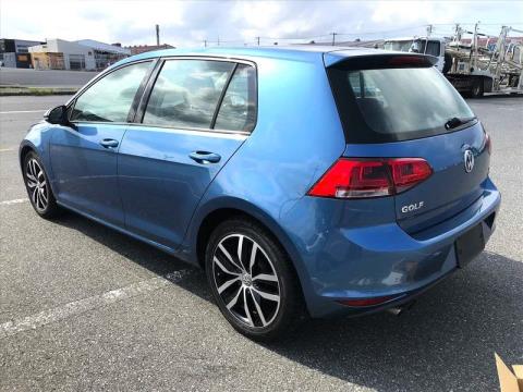 2013 Volkswagen Golf - Thumbnail