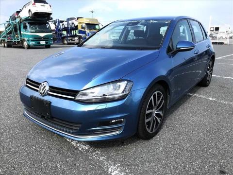 2013 Volkswagen Golf - Thumbnail