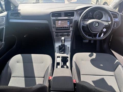 2014 Volkswagen Golf - Thumbnail