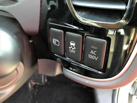 2014 Mitsubishi Outlander - Thumbnail