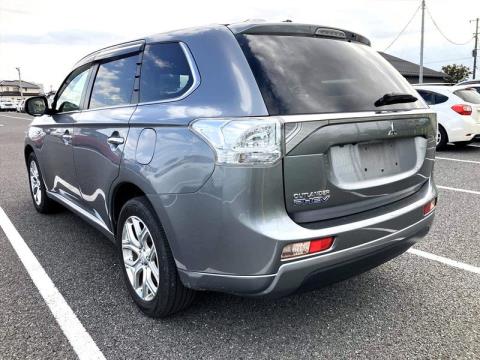 2014 Mitsubishi Outlander - Thumbnail