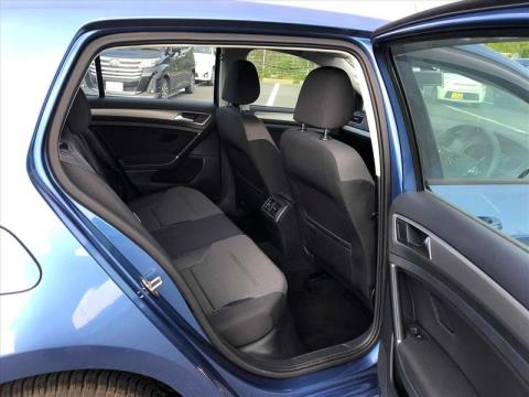 2014 Volkswagen Golf - Thumbnail