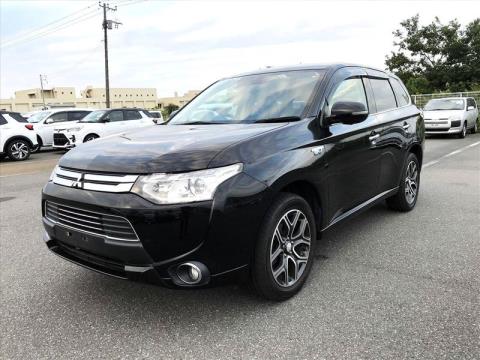 2015 Mitsubishi Outlander - Thumbnail