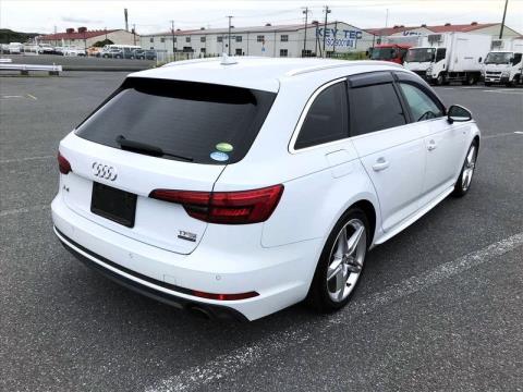 2017 Audi A4 - Thumbnail