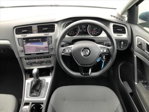 2014 Volkswagen Golf - Thumbnail