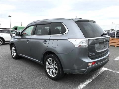 2014 Mitsubishi Outlander - Thumbnail