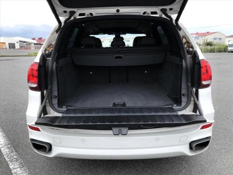 2017 BMW X5 - Thumbnail
