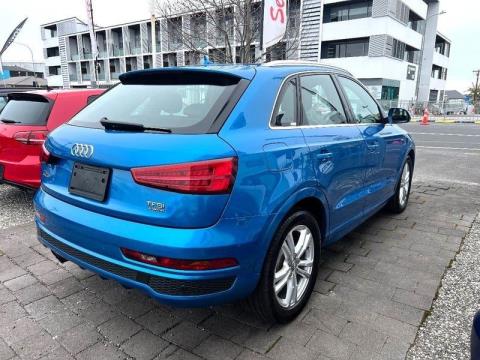 2015 Audi Q3 - Thumbnail