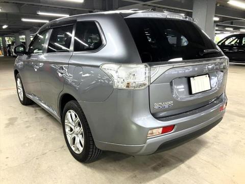 2013 Mitsubishi Outlander - Thumbnail