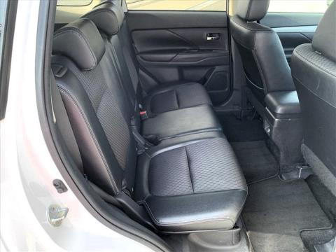 2013 Mitsubishi Outlander - Thumbnail