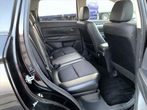 2013 Mitsubishi Outlander - Thumbnail