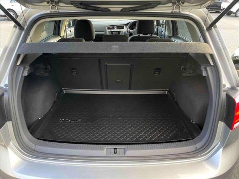 2014 Volkswagen Golf - Thumbnail