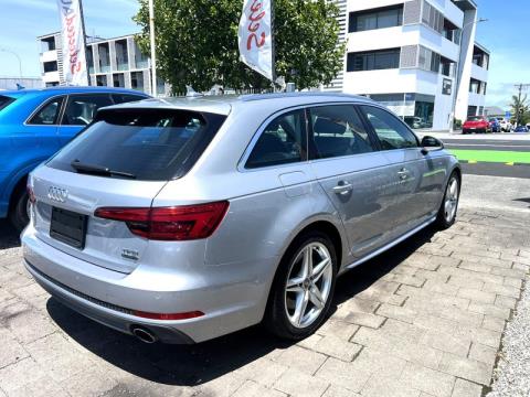 2017 Audi A4 - Thumbnail