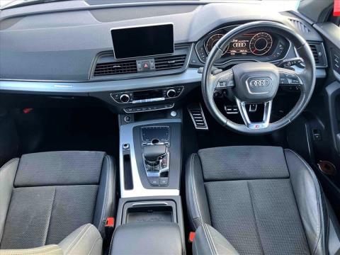 2020 Audi Q5 - Thumbnail