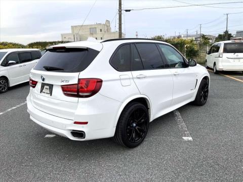 2015 BMW X5 - Thumbnail