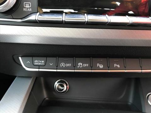 2018 Audi A4 - Thumbnail