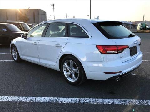 2018 Audi A4 - Thumbnail