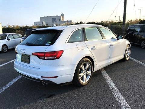 2018 Audi A4 - Thumbnail