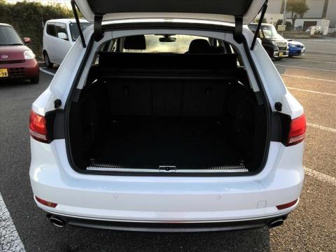 2018 Audi A4 - Thumbnail