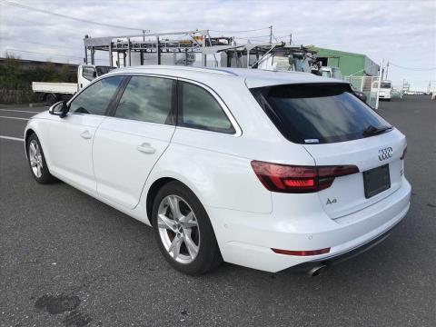 2018 Audi A4 - Thumbnail