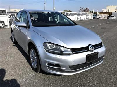 2014 Volkswagen Golf - Thumbnail