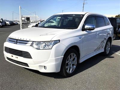 2014 Mitsubishi OUTLANDER - Thumbnail