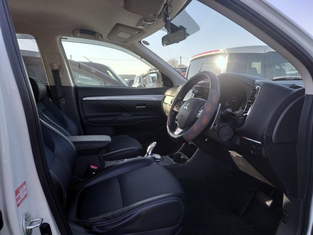 2014 Mitsubishi OUTLANDER