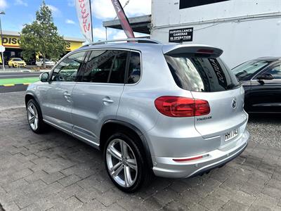 2013 Volkswagen TIGUAN - Thumbnail