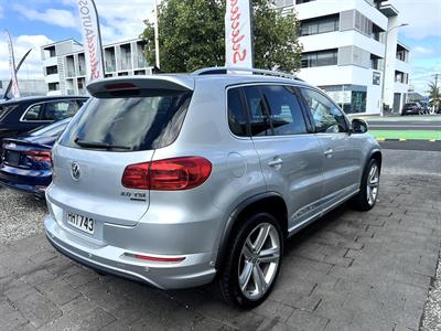 2013 Volkswagen TIGUAN - Thumbnail