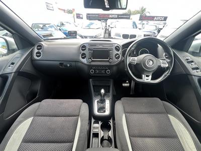 2013 Volkswagen TIGUAN - Thumbnail