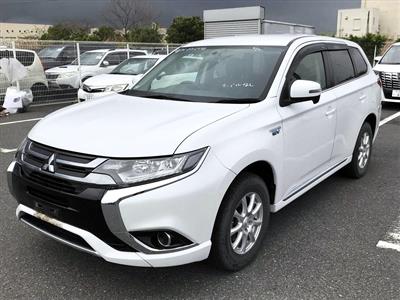 2016 Mitsubishi OUTLANDER - Thumbnail