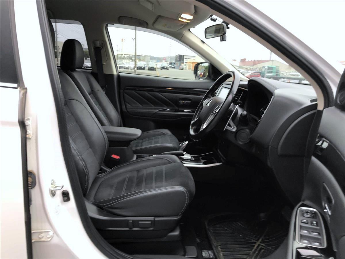 2016 Mitsubishi OUTLANDER
