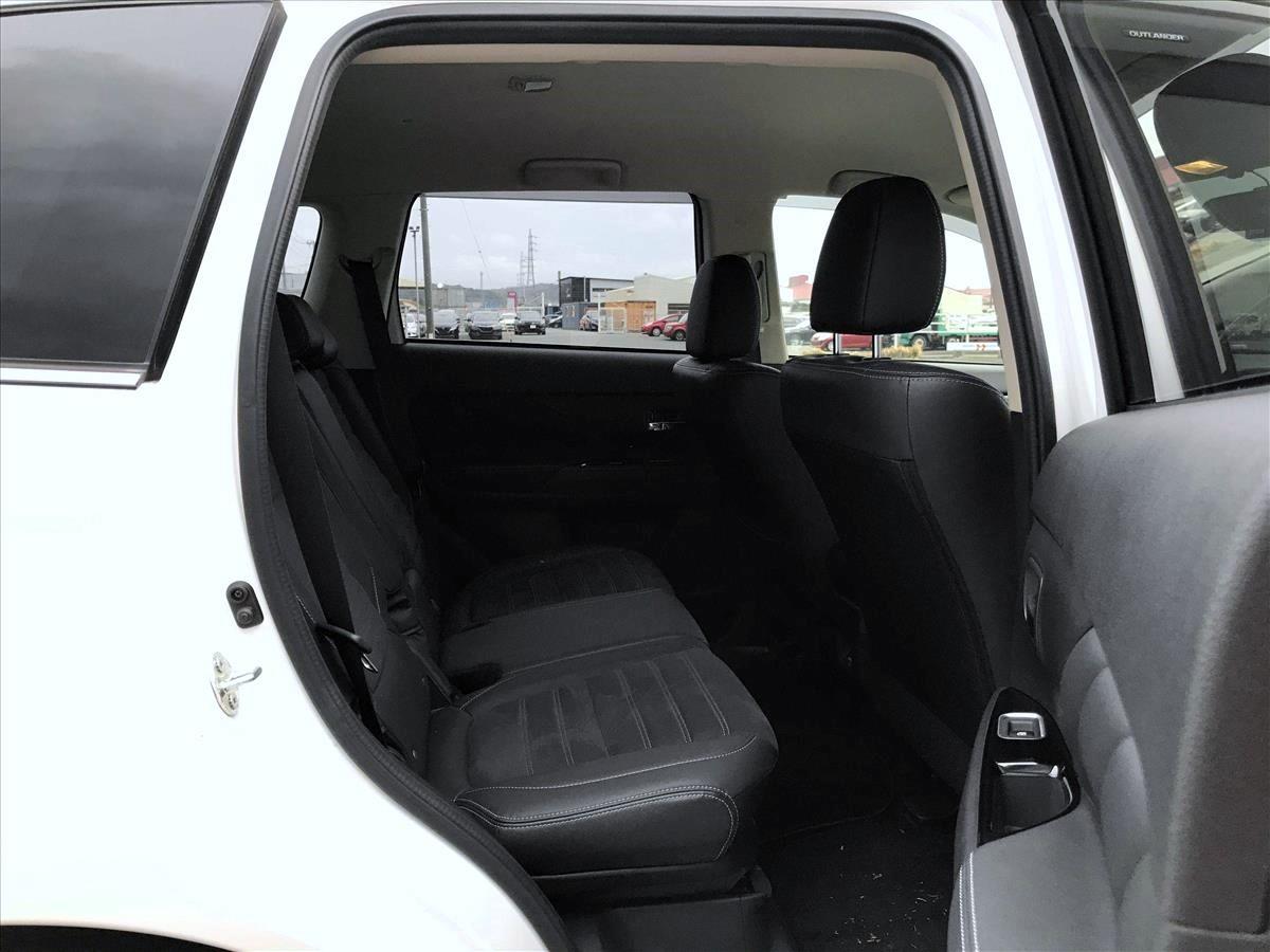 2016 Mitsubishi OUTLANDER