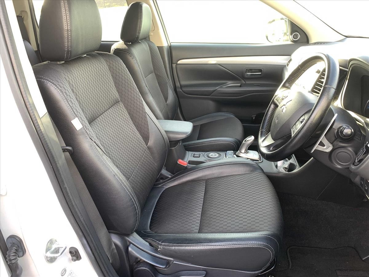 2014 Mitsubishi OUTLANDER