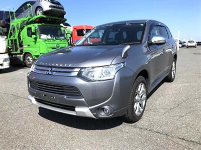 2015 Mitsubishi OUTLANDER - Thumbnail