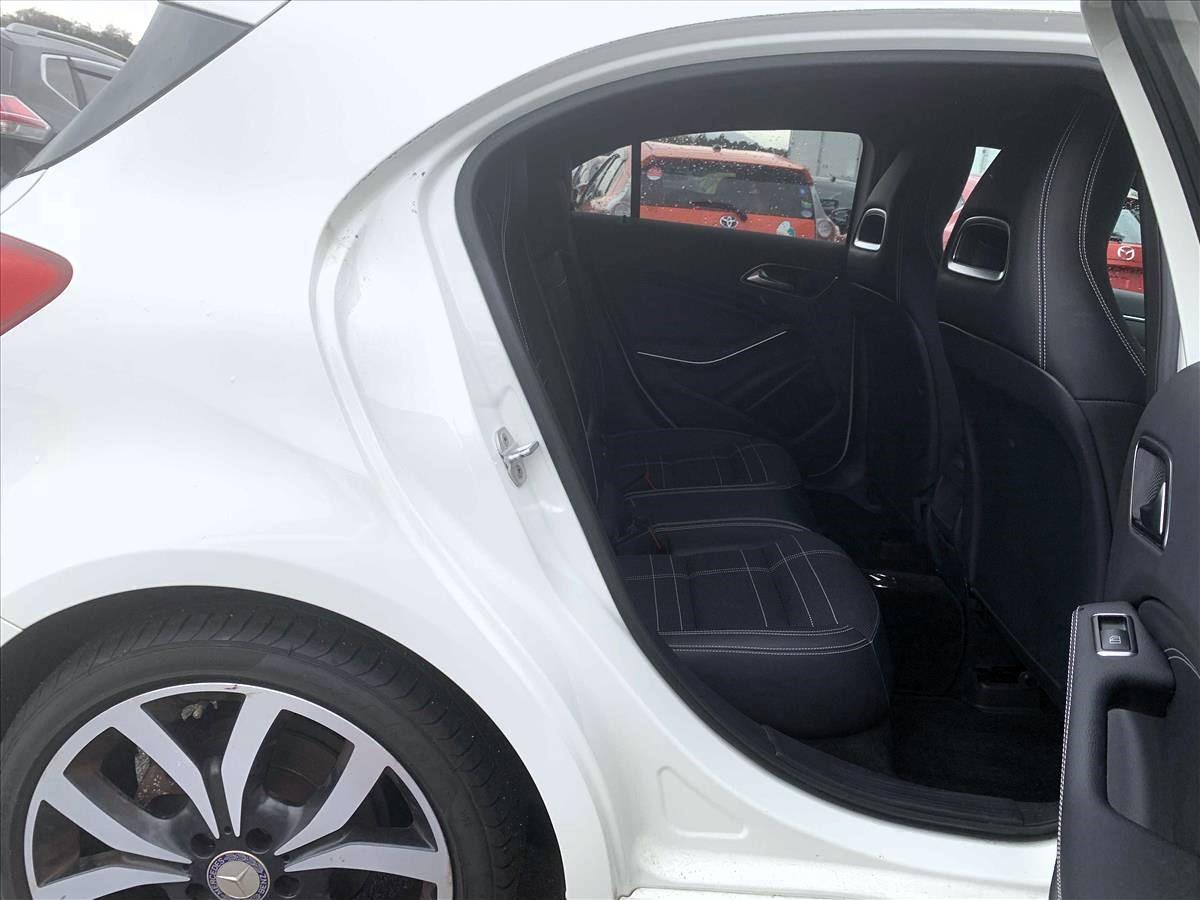 2014 Mercedes-Benz A 180