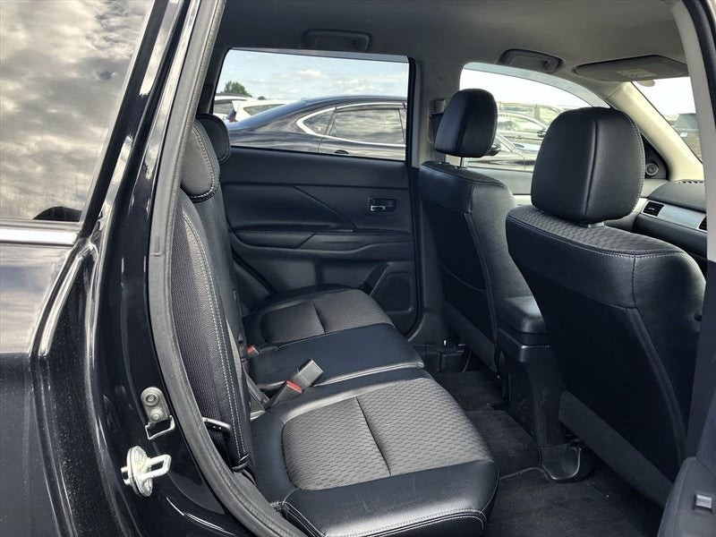 2015 Mitsubishi OUTLANDER