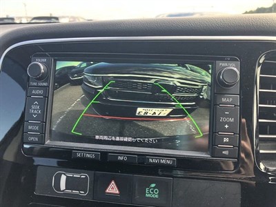 2015 Mitsubishi OUTLANDER - Thumbnail