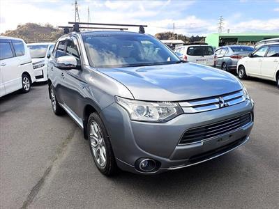 2013 Mitsubishi OUTLANDER - Thumbnail