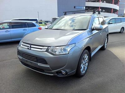 2013 Mitsubishi OUTLANDER - Thumbnail