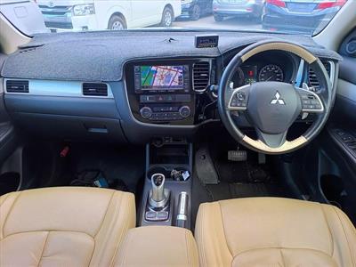 2013 Mitsubishi OUTLANDER - Thumbnail