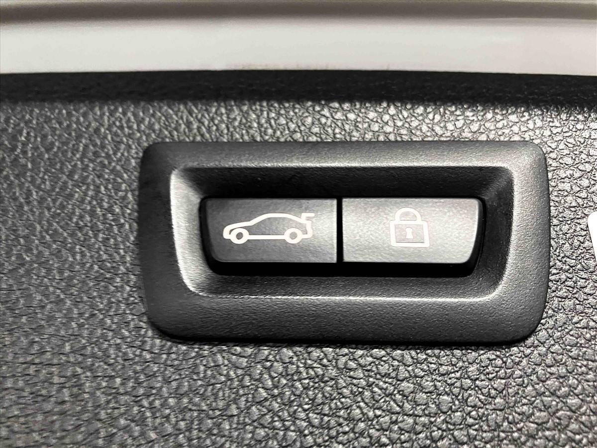 2013 BMW 320i