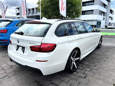 2017 BMW 523i - Thumbnail