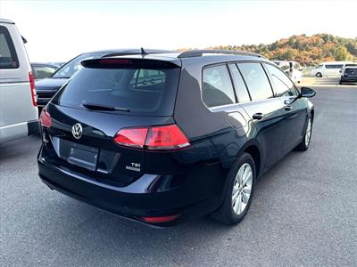 2014 Volkswagen Golf - Thumbnail