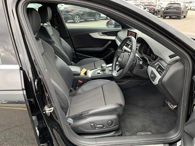 2017 Audi A4 - Thumbnail