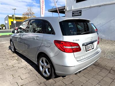 2012 Mercedes-Benz B180 - Thumbnail